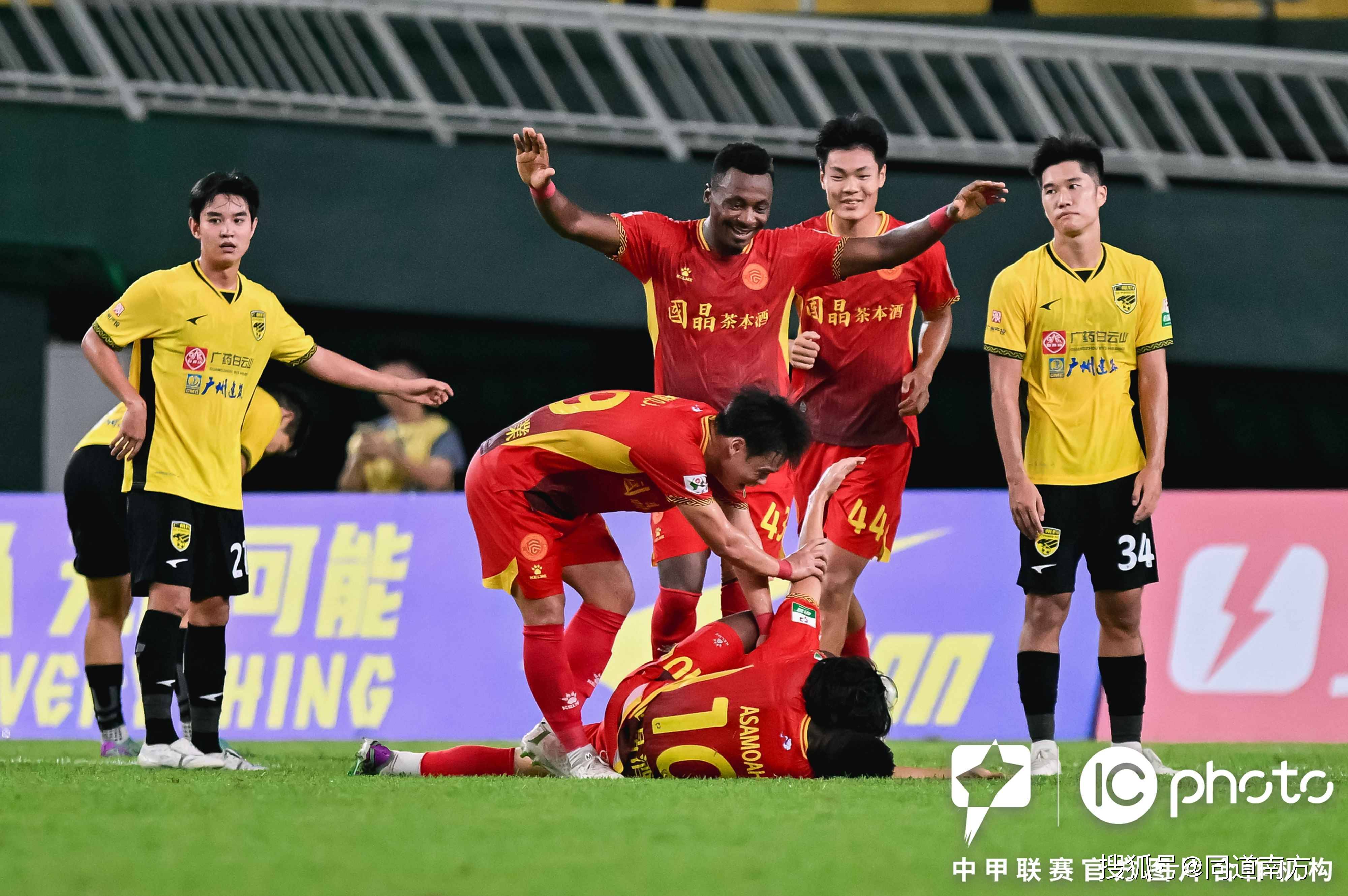 包含意外伤停主力球员,球队表现出色赢得比赛的词条 包含意外伤停主力球员,球队表现出色赢得比赛的词条