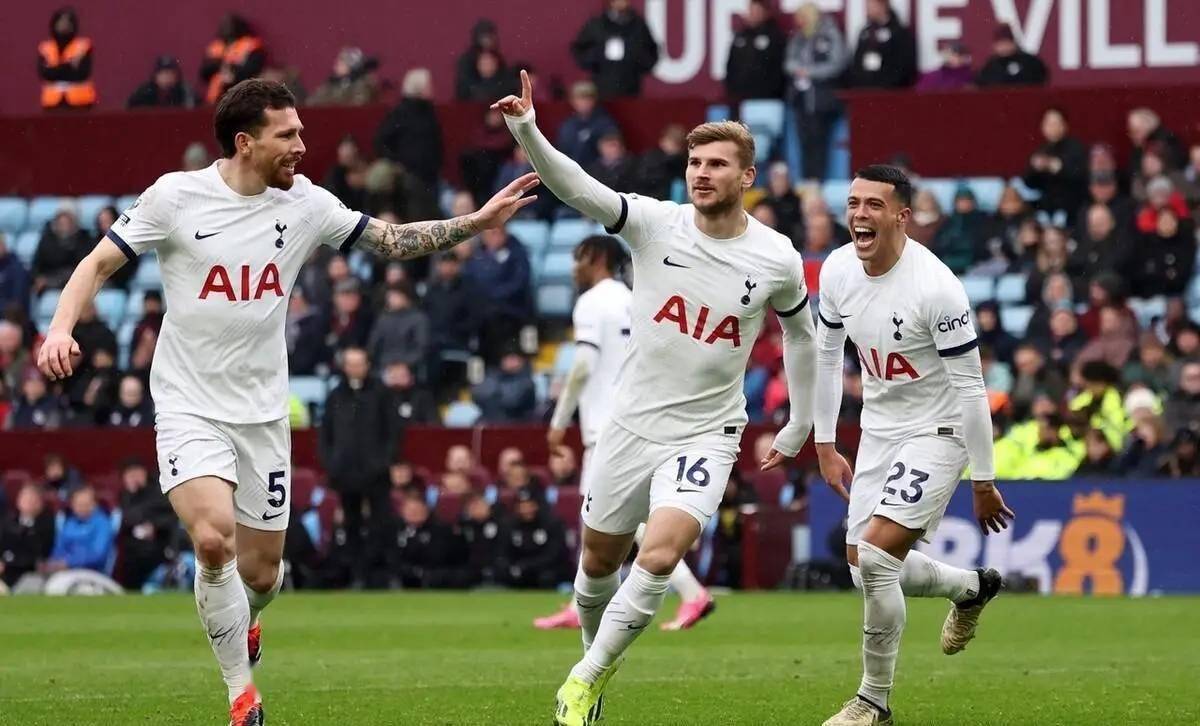 关于切尔西客场征服伯恩利，继续领跑英超赛事的信息