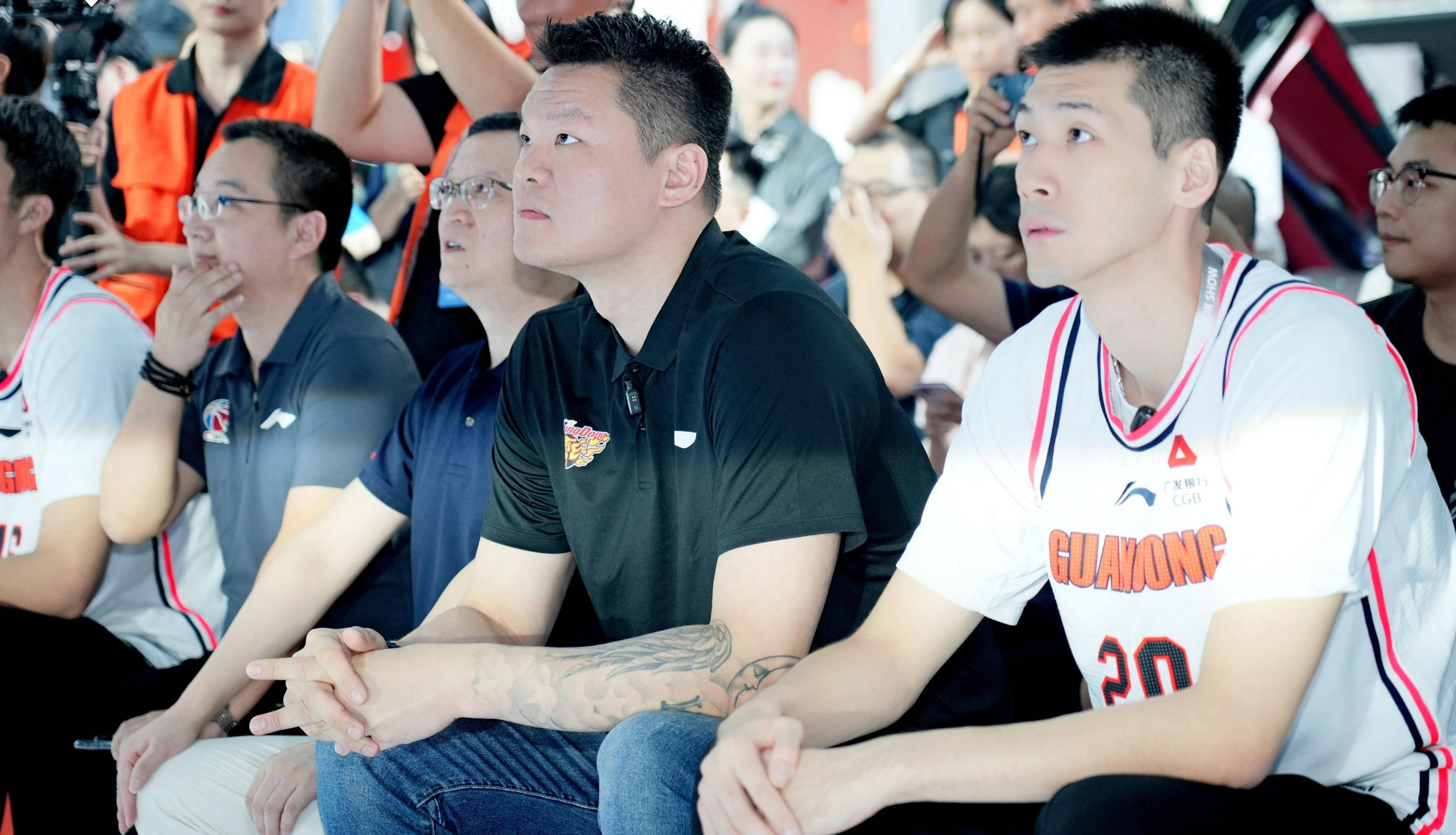 AYXapp下载-关于广东宏远队主场赢球气势如虹的信息