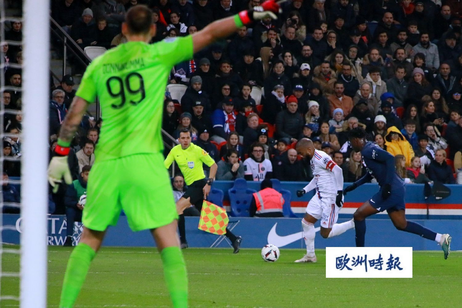 里昂遭遇主场失利,遭遇两连败的简单介绍 里昂遭遇主场失利,遭遇两连败的简单介绍