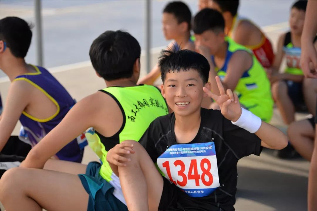 包含江西联盛队员奋勇拼搏,取得胜利的词条 包含江西联盛队员奋勇拼搏,取得胜利的词条