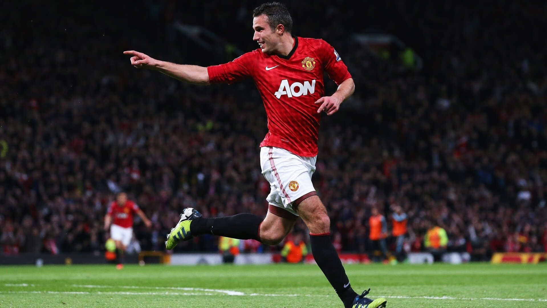 霍勒迪主宰比赛走向，尼克斯封锁北京队—跨洋篮球对话中的战术博弈与个人英雄主义