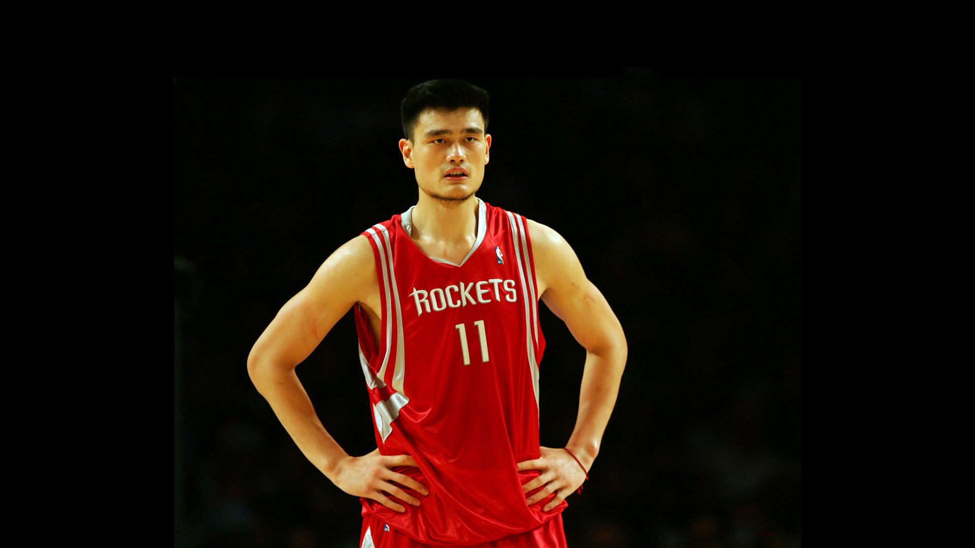 双线封神,当NBA季后赛的火爆撞上国米混凝土防线,毕尔巴鄂的绝望之夜